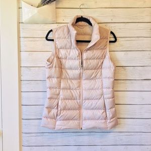 Eddie Bauer | Women’s Quilted Lightweight Down Vest
